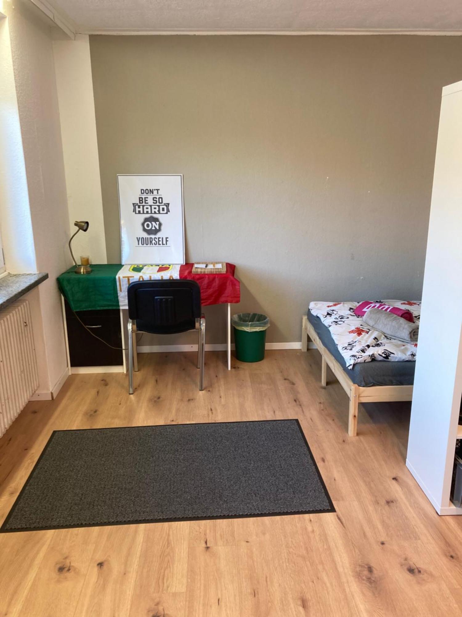 Privatzimmer In Muenchen Zentrum Zewnętrze zdjęcie